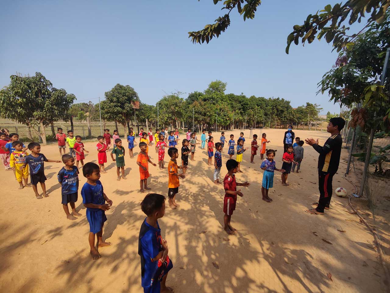 Globalteer, UK | Helping Hands School, Cambodia